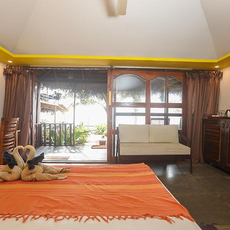 Mariposa Beach Grove Agonda Ngoại thất bức ảnh