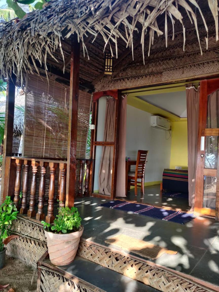 Mariposa Beach Grove Agonda Ngoại thất bức ảnh